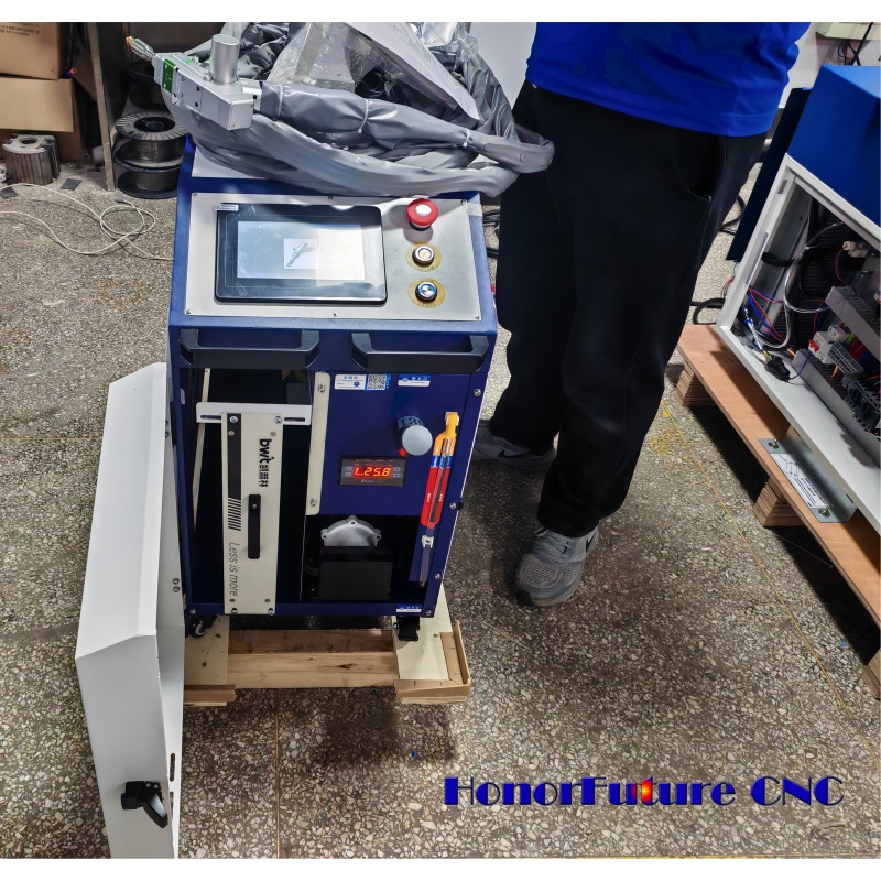 Industrial 1500W BWT Fiber Las - đánh giá và giá Industrial Laser Metal Cutting Machine